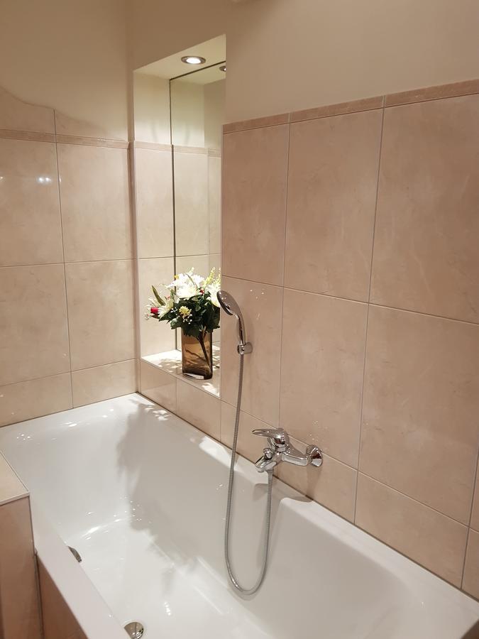 קפרון Exclusive Apartment Sylvie מראה חיצוני תמונה